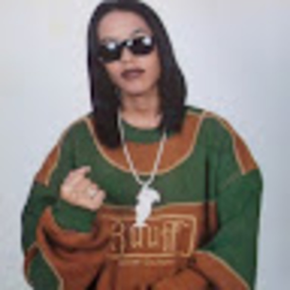 Meet your Posher, Riham - Picture 1 of 1